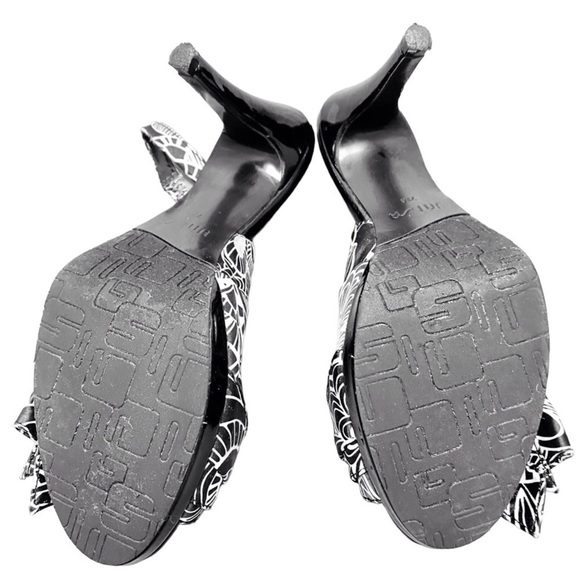 BROWN SLINGBACK HEELS - Picture 5 of 5